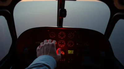 Traum von einem roten Hubschrauber